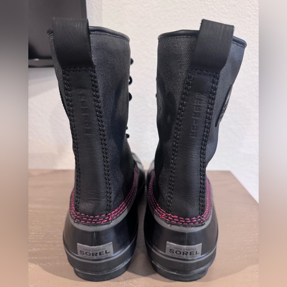 Like New Sorel Men\'s Black and Red 1964 Premium Boots main image 13